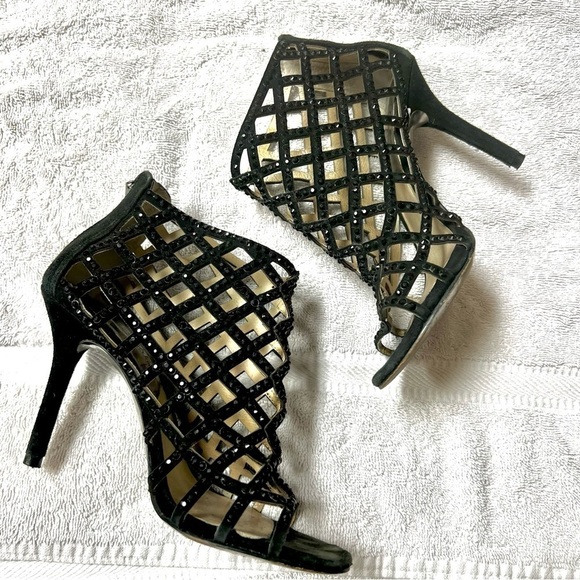 MICHAEL Michael Kors Yvonne rhinestone Caged Open Toe Sandals Black Suede 5 - Picture 2 of 10